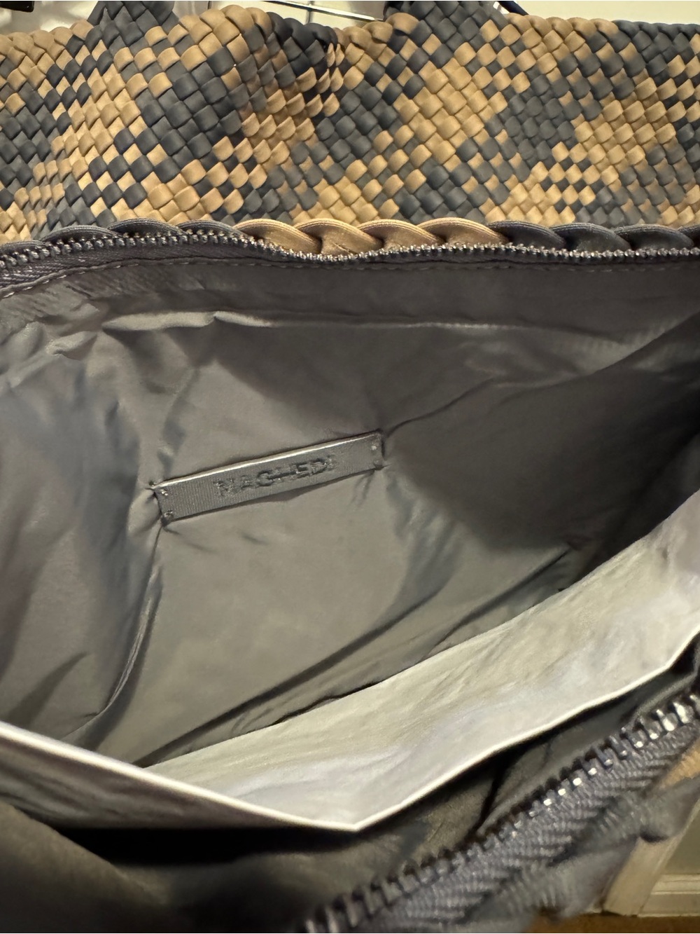 Naghedi St. Barths Dune Large Plaid Tote Handwoven Neoprene w Zip Pouch $350.00 - Picture 11 of 13